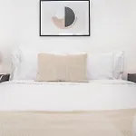 Campolide Duplex Lisboa
