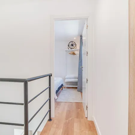 Apartment Campolide Duplex *