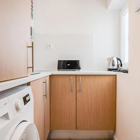 Campolide Duplex Apartment