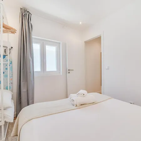 Campolide Duplex