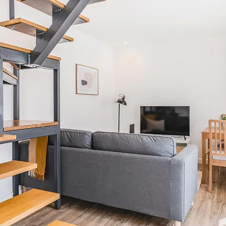 Campolide Duplex