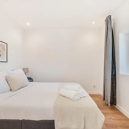 Apartment Campolide Duplex Lisbon