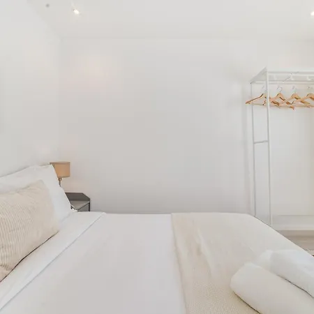Campolide Duplex Lisbon