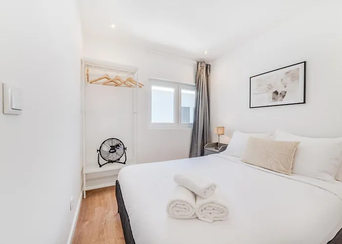 Apartment Campolide Duplex Lissabon