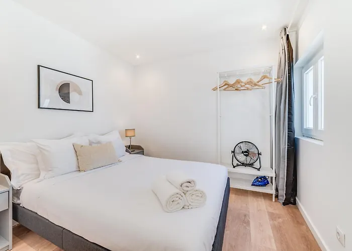 Campolide Duplex Apartment