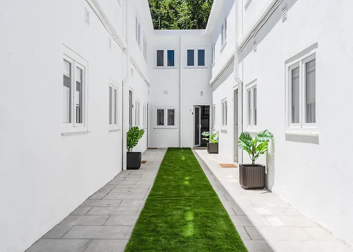 Campolide Duplex Apartment Lissabon