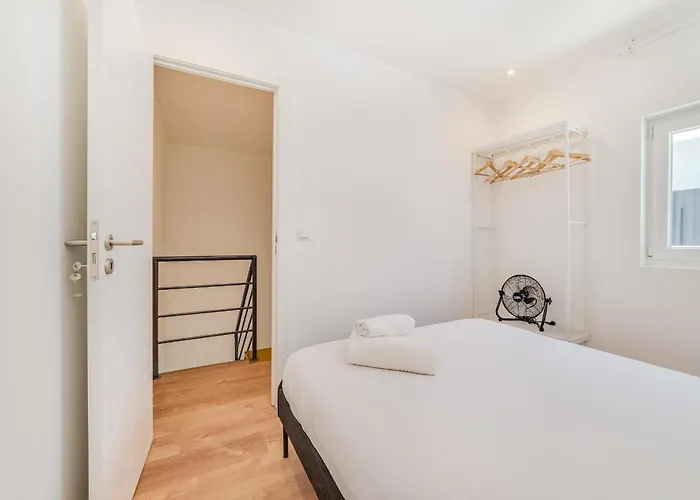 Apartment Campolide Duplex Lissabon