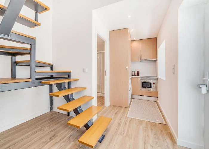 Campolide Duplex Apartment