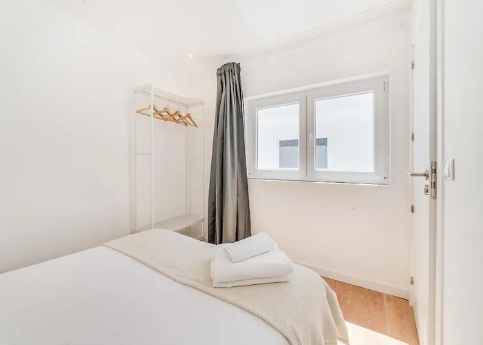 Campolide Duplex Apartment *