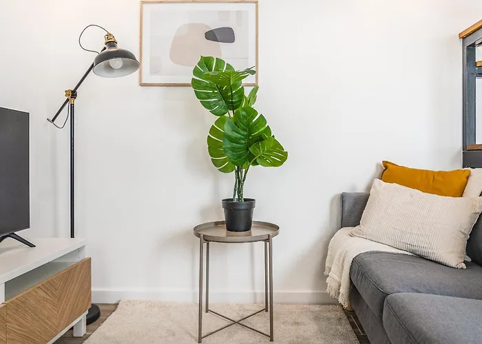 Campolide Duplex Apartment