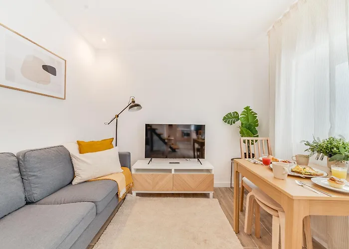 Apartment Campolide Duplex Lissabon