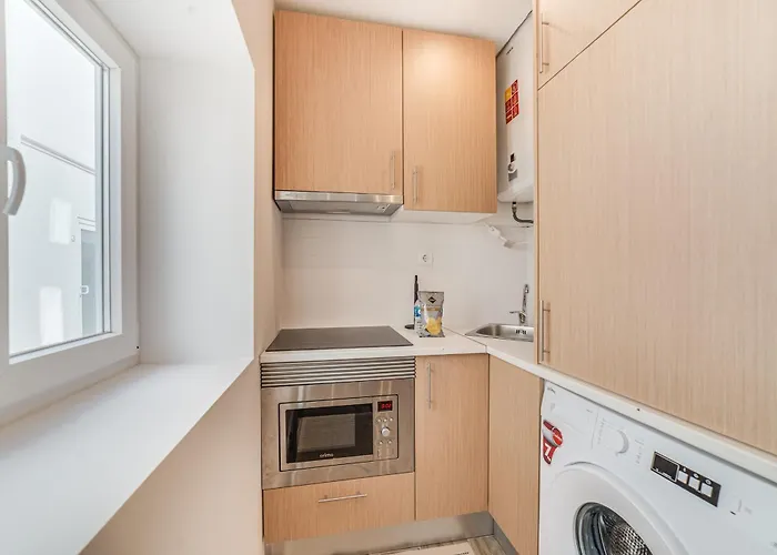 Campolide Duplex Apartment