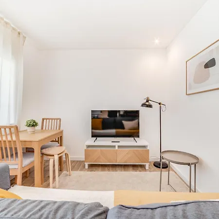 Campolide Duplex Апартаменты