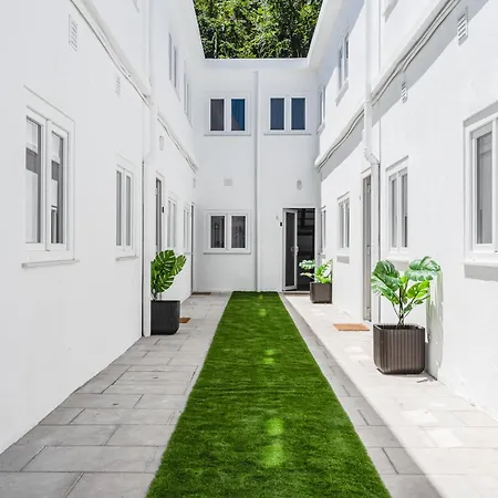 Campolide Duplex Апартаменты Лиссабон