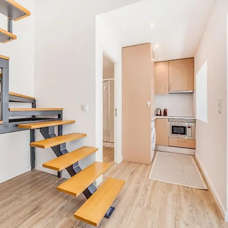 Campolide Duplex Апартаменты